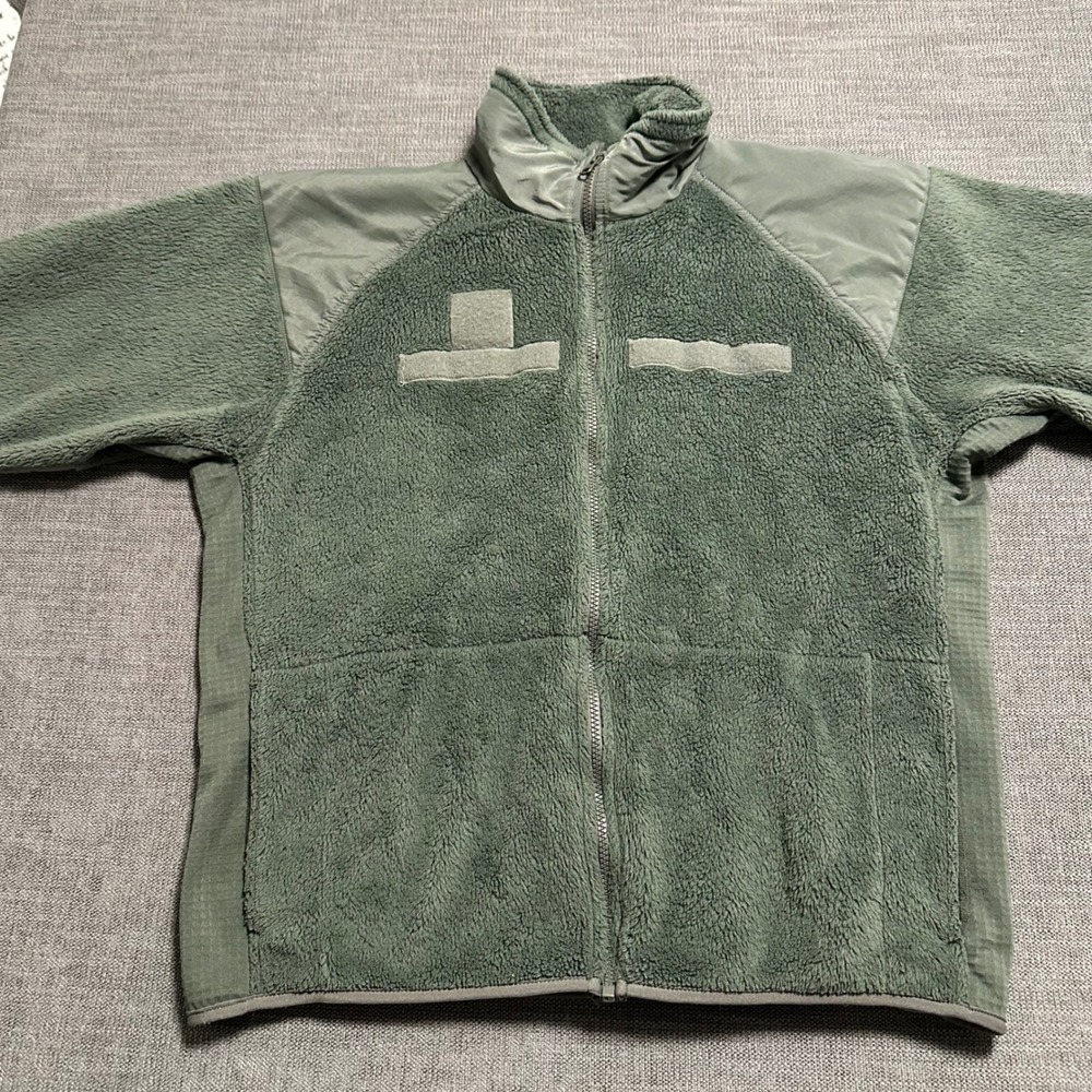 Official US Army Issue ECWCS Gen III L3 Fleece Jacket XL Green Tactical